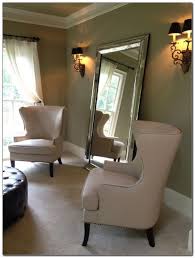 Stand Up Mirror In Living Room Living Room Mirrors Living Room Green Home