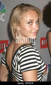 Jul 22, 2006; Los Angeles, CA, USA; Actor HOWIE MANDELL and SARA BRONSON,  LISA GLEVE and TAMEKA JACOBS from 'Deal or No Deal' at the Summer Press  Tour 2006