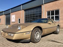 1984 Chevrolet Corvette C4 gold - Dandy Classics