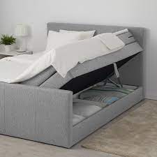 Betten gibt es in vielen verschiedenen formen und größen. Mogreina Boxspringbett Mit Bettkasten Mit Kopfteil Grau 180x200 Cm Ikea Deutschland