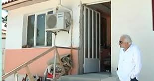 Χρωστάω 5 ενοίκια, κινδυνεύω με έξωση από το σπίτι μου. To Spiti Poy Zei Spyros Fwkas Sthn Korin8o People Amp Style Eidhseis