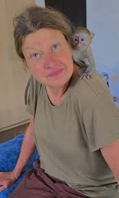 We were so happy to welcome back volunteer Val from the USA. Many of our  volunteers return each year to work alongside us at The Twala Trust Animal  Sanctuary, sharing our life