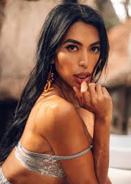 Brissa Dominguez - Free sexy pics, galleries & more at Babepedia