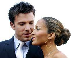 Jennifer lopez and ben affleck have been pictured exchanging passionate kisses, apparently confirming weeks of fevered rumors that they have rekindled a. 17 Anos Apos A Separacao Ben Affleck E Jennifer Lopez Teriam Reatado
