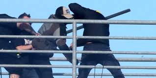 Η αεκ δείχνει σφυγμό και σημάδια ζωής. Epeisodia Sto Bolo 26 Atoma Taytopoih8hkan 20 Ellhnes 5 Albanoi Enas Apo To Zair Spor Iefimerida Gr