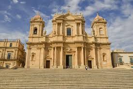 Maybe you would like to learn more about one of these? Noto Sizilianischer Barock In Reinkultur Sehenswurdigkeiten Parken