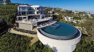 5 Amazing Luxury Hilltop Houses That Will Blow Your Mind 1 Mansions Luxury Homes Los Angeles Real Estate