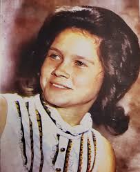 Can someone add color to this photo?