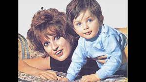 Mina E Max Mina Day 80 Buon Compleanno Youtube