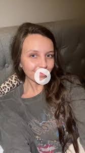 Savannah Traub's Instagram, Twitter & Facebook