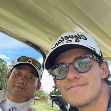 You know who it is @whistlindiesel