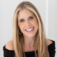 Amazon.com: Burning Ivy: A Dark Mafia Romance (The KORT Series Book 1)  eBook : Hynes, Brandy : Kindle Store