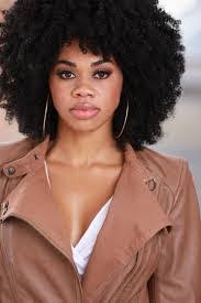 Lashell Brown's Instagram, Twitter & Facebook