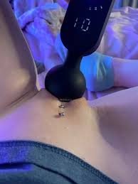 TW Pornstars - FREE OF 💦. Twitter. help me cum? message me “lets sext”  @thelovelyyliz18. 3:53 AM - 23 Dec 2022