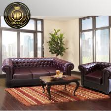 In other countries we refer to a the larger families are, the more it makes sense to have more sofas in the same room to. Chesterfield Leder Couchgarnitur Couch Mit Sesseln Bordeaux