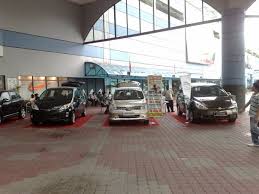 Alarm kereta berbunyi ketika memandu livina. Bandingkan Exora Livina Alza Prodas Auto Blog