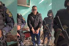 كشفت تحريات الأجهزة الأمنية في مصر في واقعة متحرش المعادي أن الضحية طفلة تتسول بالشوارع، وجار البحث عن مكان إقامتها واستدعائها لسؤالها والتوصل لأسرتها. 8veum7bd Q4rhm