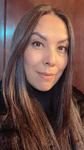 Y llegaron de noche" El vampiro triste (TV Episode 2024)