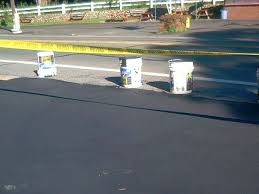 Often, asphalt driveways break loose at the edges and crumble. How To Install Cobblestone Paver Edging