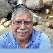 What are some affordable golf courses in Las Vegas for a 65th birthday  outing?