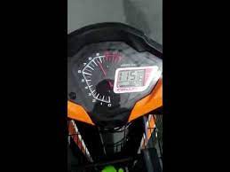 Even in terms of top speed, the pulsar shows who is boss, posting a real top whack of 141 km/hr while the r15 manages 130 km/hr and the cbr150r does 134 km/hr. Honda Rs150 Top Speed 1 Youtube