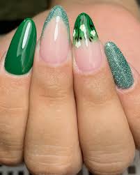 𝐊𝐚𝐭𝐡𝐞𝐫𝐢𝐧𝐞 𝐍𝐚𝐢𝐥𝐬