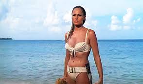 Derek herself explained in 2015 that the two had discussed marriage, but. E La Prima Bond Girl Dello 007 Sean Connery La Sua Bellezza Mozzafiato Strego Il Mondo Ma Com E Oggi Ursula Andress Non Ci Crederete Mai Caffeina Magazine