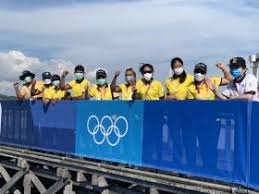 นายเรืองวิทย์ ดุษฎีสุรพจน์ เป็นอดีตรองโฆษกประจำสำนักนายกรัฐมนตรี ในรัฐบาลนายบรรหาร ศิลปอาชา อดีตสมาชิก. Cvvgsuujzie Nm
