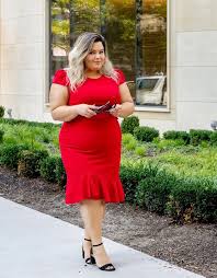 Pour les rondes robes femmes rondes robe pour mere de la mariee robe. 1001 Idees Comment Choisir Sa Robe De Soiree Grande Taille Chic