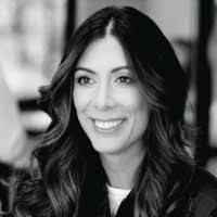 Shannon Escobar's Instagram, Twitter & Facebook