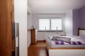 In zeiten kleiner werdender schlafräume will jedes freie plätzchen optimal genutzt sein. Schlafzimmer Einrichten Innenausbau Binder