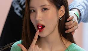 [PHOTOS] 220211 Seohyun for Love and Leashes by Namoo