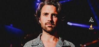 Alataj entrevista Sidney Charles