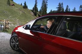 Wenn es bei meinen terminen ungünstig läuft, habe ich auch mal eine übernachtung dabei. Ausnahme Biathletin Magdalena Neuner Neue Bmw Markenbotschafterin Neuner Im Interview Unsere Partnerschaft Ist Familiar Und Authentisch