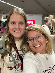 She's in the USA!!!🇺🇸 Missed her SO MUCH!