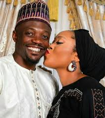 Schau dir das neueste video von ahmed musa (@ahmedmusa571) an. Ahmed Musa Called Out By Muslims For Posting Photo Of His Wife Kissing Him On The Cheek