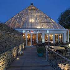 Whether you are creating a stunning new dream home, or an exciting extension, we will deliver a seamless glazing. Pyramide Burgdorf Restaurant Burgdorf Ni Opentable