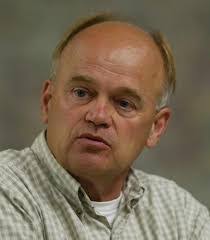 Kirk Mayer's Instagram, Twitter & Facebook