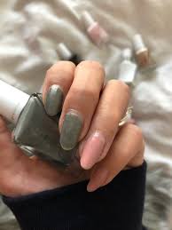 The brand is releasing six new gel couture shades ($12), all inspired by romance and royalty. Essie Gel Couture Review Enchanted Collection Street Madonna