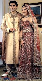 Pin By Lynn Adams On Brides From India Make Up And Jellery And Decor Indian Bridal Fashion Indian Bridal Classic Wedding Dress