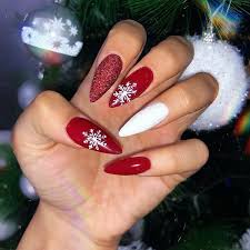 Bella Montreal Insta Bella Montreal Pinterest Weheartit Bella4549 Red Silver White Nails Chr Christmas Nails Chistmas Nails Cute Acrylic Nails