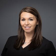 Amanda Houk's Instagram, Twitter & Facebook