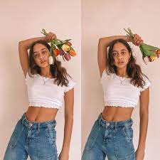 Easy At Home Summer Photoshoot Idea Girl Wearing Trendy Jeans Outfit Holding Flowers Activec Photoshoot Outfits Creative Photoshoot Ideas Flower Photoshoot