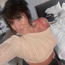 When my boys were little Santa brought them there own color of wrapping  paper...red for the oldest green for the youngest...those colors of  wrapping paper have stayed with them this entire time