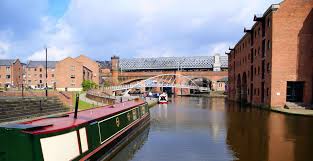 The ship canal was only a matter of 500 yards away: History Of The Bridgewater Canal