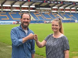 Obmann thomas kronsteiner übergab die vereinsleitung an rudolf laudon. Scr Altach Prasentiert Neuen Coach Fur Frauenmannschaft Bundesliga Ligaportal