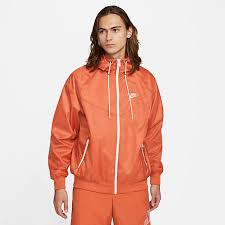 Woven taffeta fabric is warm and comfortable; Windbreakers Nike De