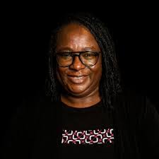 Robyn Blatchford's Instagram, Twitter & Facebook