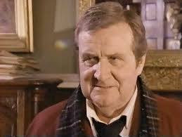 You guys know (because I won't shut up about it) that I have this thing  where I cast actors in my head for certain iconic roles. Well, last month I  watched Tom