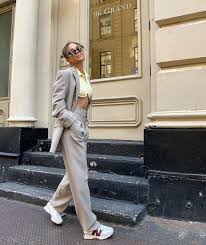 If you are finding classic and elegant captions then you are at the right destination. Instagram Can T Get Enough Of These 2020 Fashion Trends Fall Street Style Inspiration